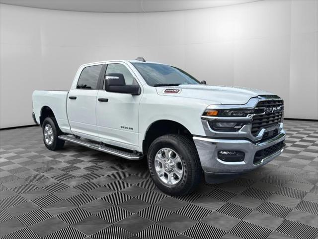 2026 RAM 2500 Big Horn Crew Cab 4x4 64 Box
