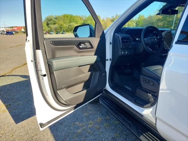 2026 GMC Yukon 4WD AT4