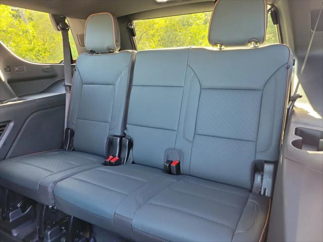2026 GMC Yukon 4WD AT4