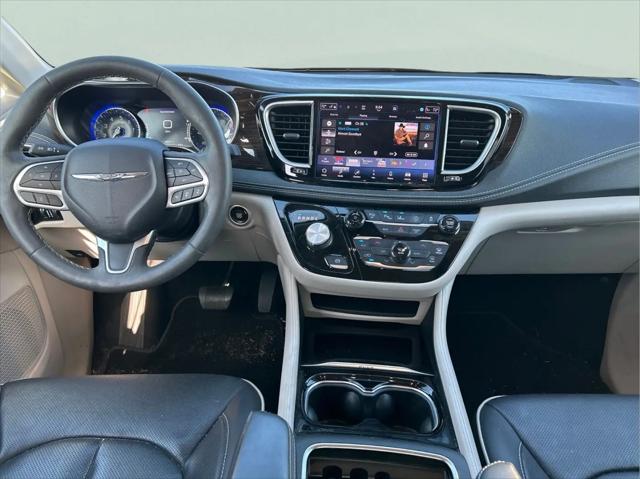 2023 Chrysler Pacifica Limited AWD