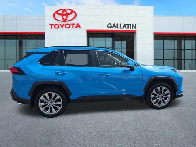 2021 Toyota RAV4 XLE Premium