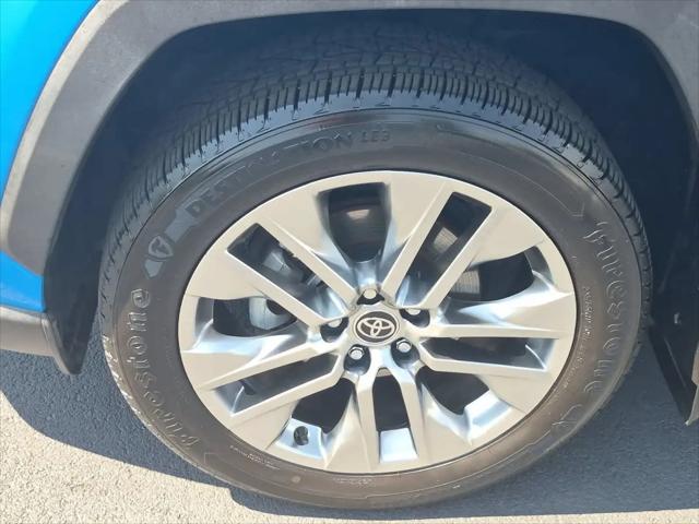 2021 Toyota RAV4 XLE Premium
