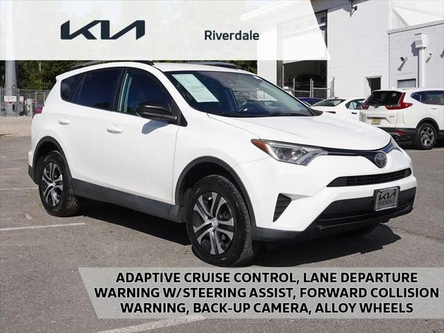 2018 Toyota RAV4 LE for sale in Riverdale, NJ