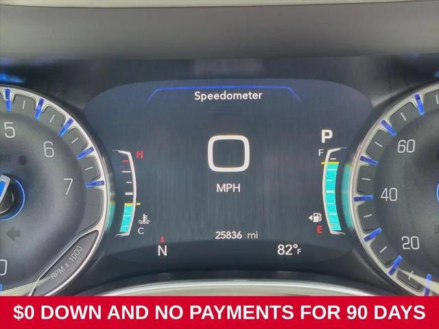 2025 Chrysler Pacifica Select