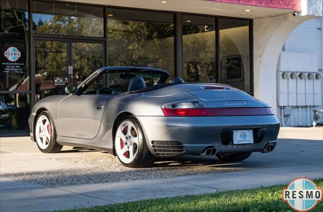 2004 Porsche 911 Carrera 4S