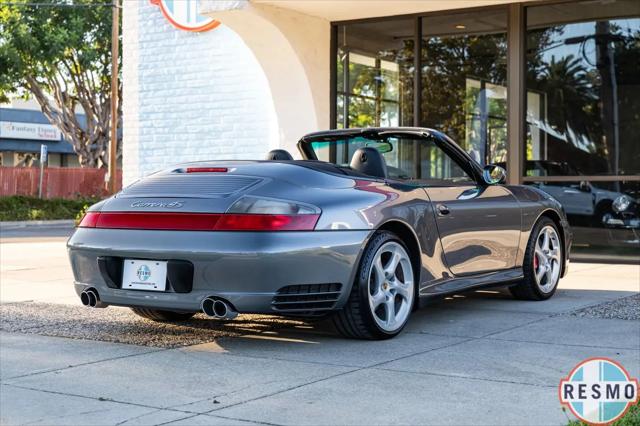 2004 Porsche 911 Carrera 4S