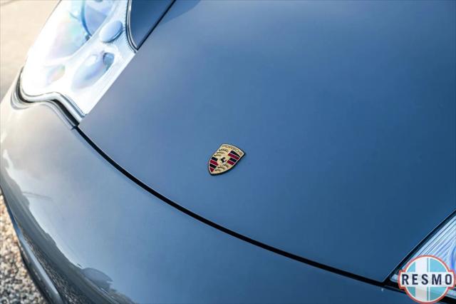 2004 Porsche 911 Carrera 4S