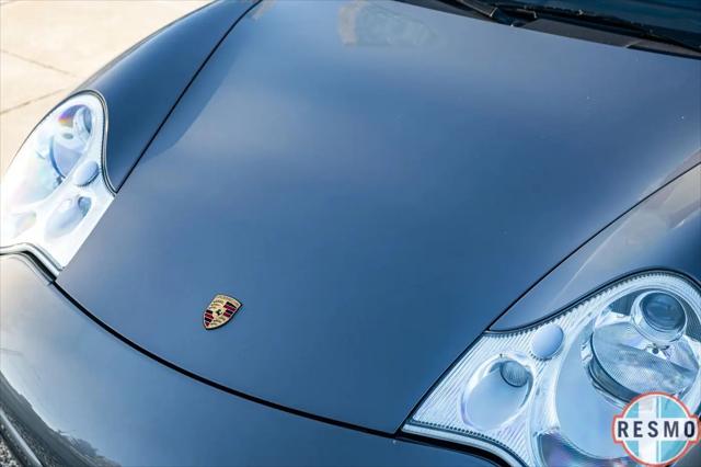 2004 Porsche 911 Carrera 4S