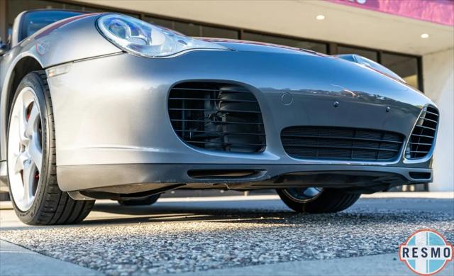 2004 Porsche 911 Carrera 4S
