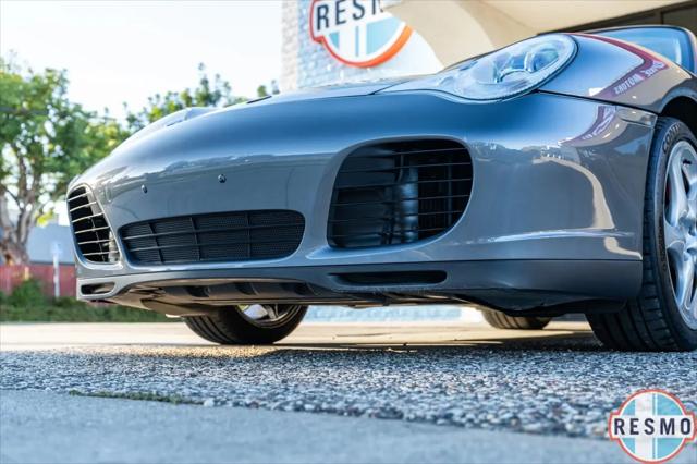 2004 Porsche 911 Carrera 4S