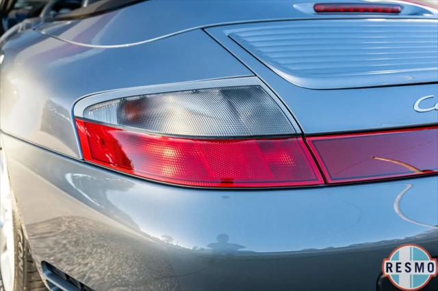 2004 Porsche 911 Carrera 4S