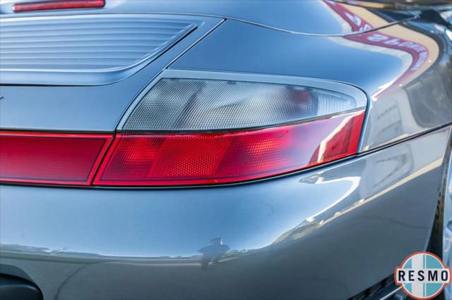 2004 Porsche 911 Carrera 4S