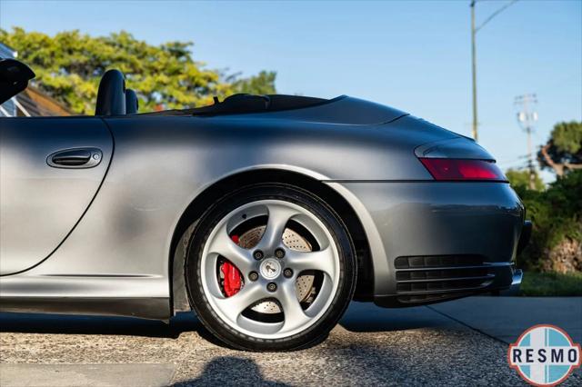 2004 Porsche 911 Carrera 4S