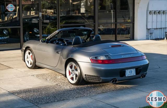 2004 Porsche 911 Carrera 4S