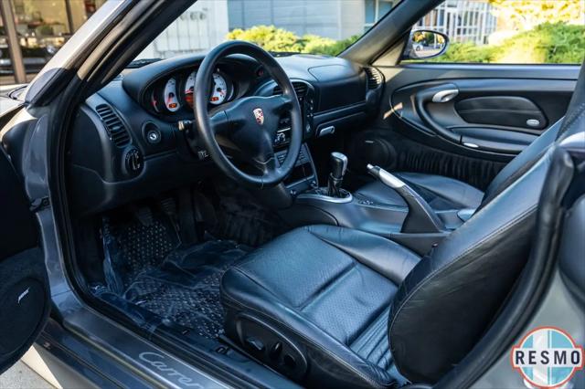 2004 Porsche 911 Carrera 4S