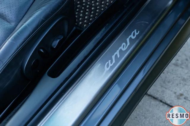 2004 Porsche 911 Carrera 4S
