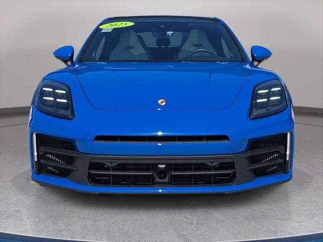 2025 Porsche Panamera Panamera