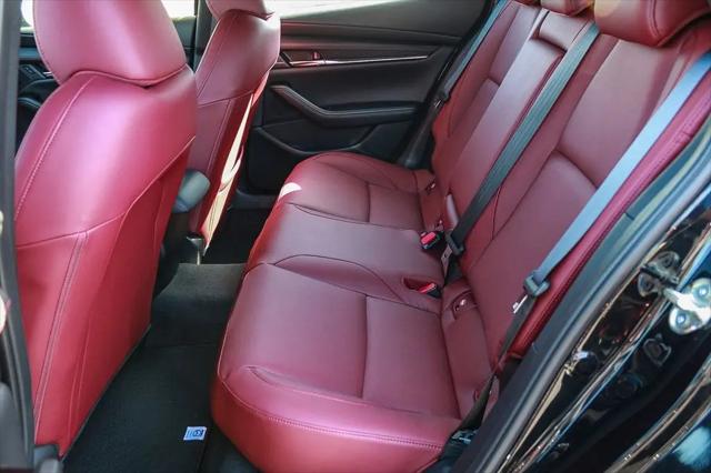 2026 Mazda Mazda3 2.5 S Carbon Edition