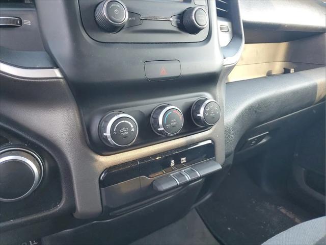 2020 Ram 1500 Big Horn Crew Cab 4x4 57 Box