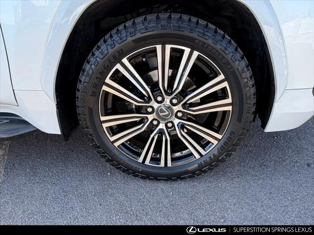 2024 Lexus LX Luxury