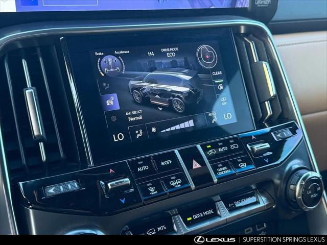 2024 Lexus LX Luxury