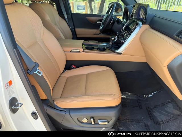 2024 Lexus LX Luxury