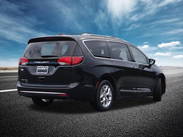 2020 Chrysler Pacifica 35th Anniversary Touring L
