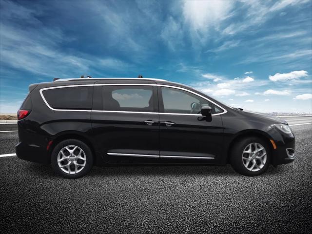 2020 Chrysler Pacifica 35th Anniversary Touring L