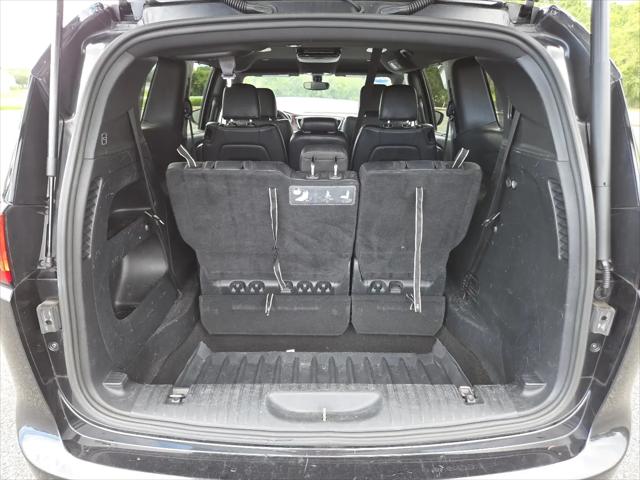 2020 Chrysler Pacifica 35th Anniversary Touring L