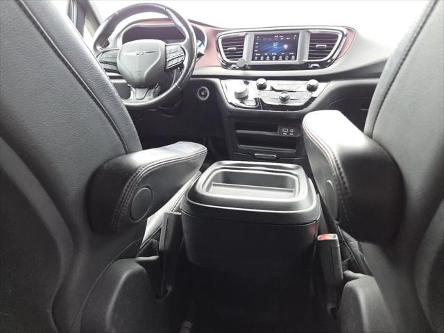 2020 Chrysler Pacifica 35th Anniversary Touring L