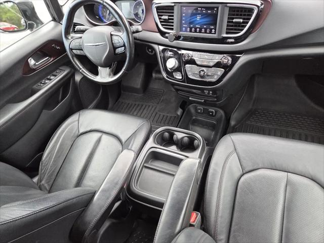 2020 Chrysler Pacifica 35th Anniversary Touring L