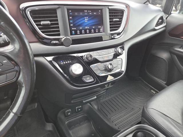 2020 Chrysler Pacifica 35th Anniversary Touring L