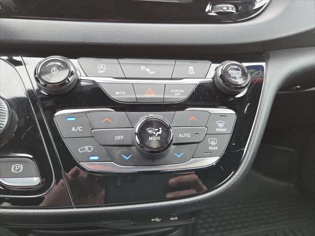 2020 Chrysler Pacifica 35th Anniversary Touring L