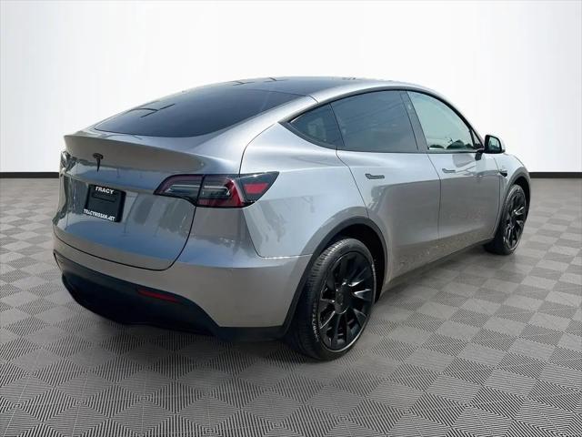2025 Tesla Model Y Long Range Dual Motor Rear-Wheel Drive
