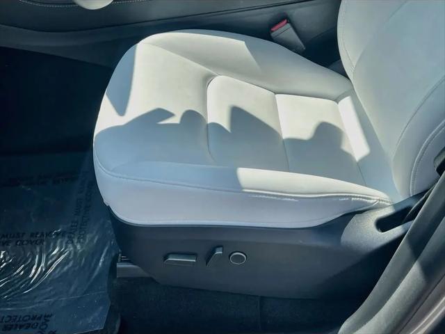 2025 Tesla Model Y Long Range Dual Motor Rear-Wheel Drive