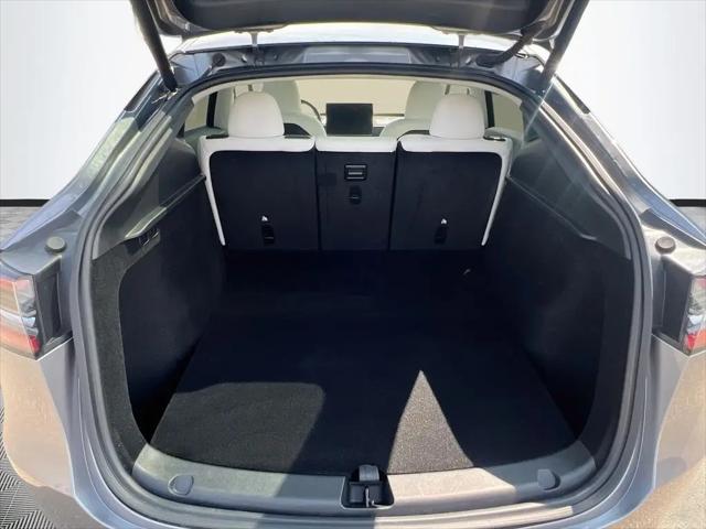 2025 Tesla Model Y Long Range Dual Motor Rear-Wheel Drive