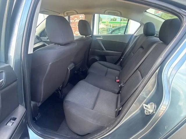 2012 Mazda Mazda3 i Touring