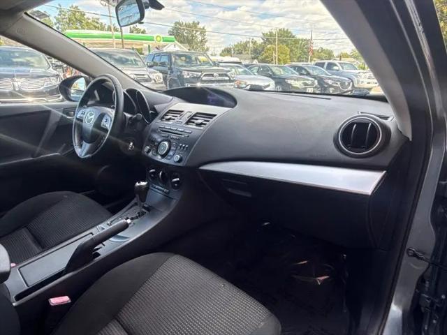 2012 Mazda Mazda3 i Touring