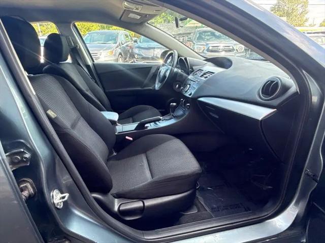 2012 Mazda Mazda3 i Touring