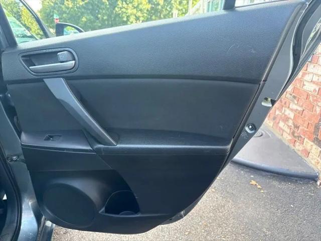 2012 Mazda Mazda3 i Touring