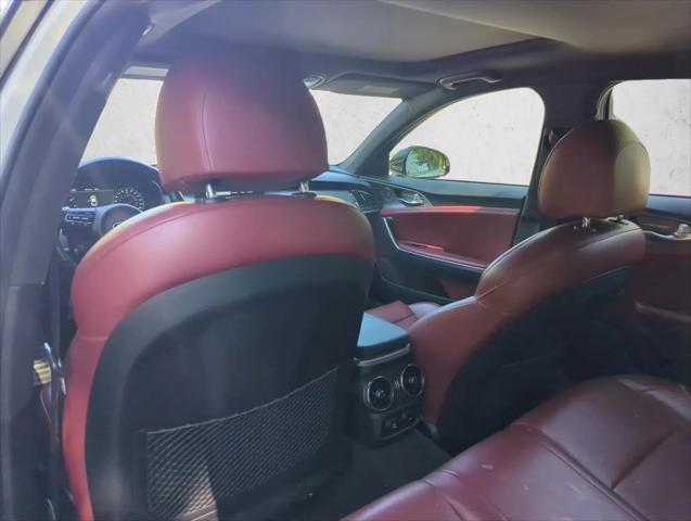 2021 Kia Stinger GT1