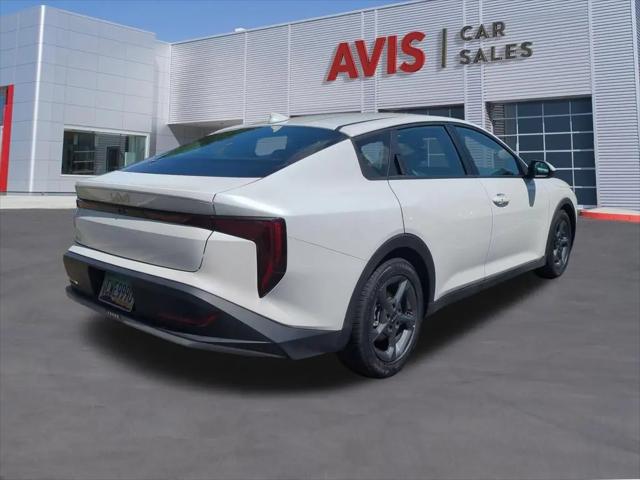 2025 Kia K4 LXS