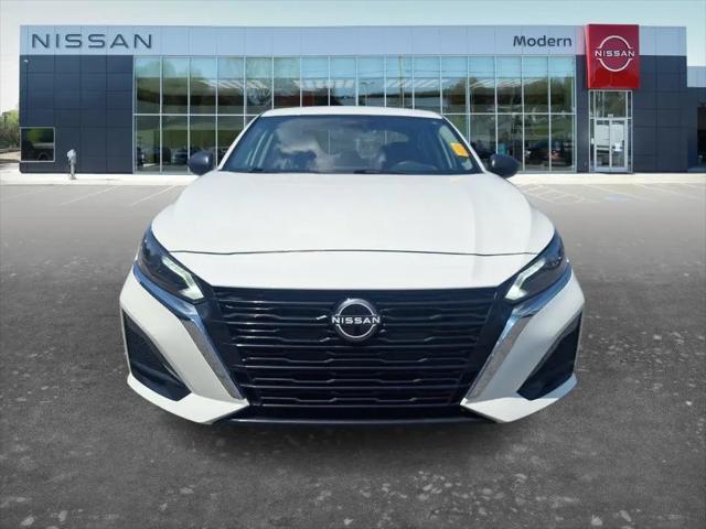 2025 Nissan Altima SV FWD