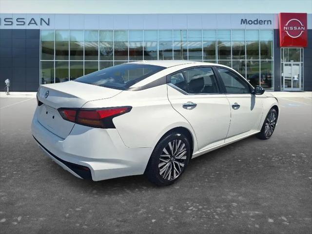 2025 Nissan Altima SV FWD
