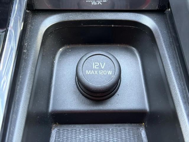 2024 Volvo S60 B5 Core Dark Theme