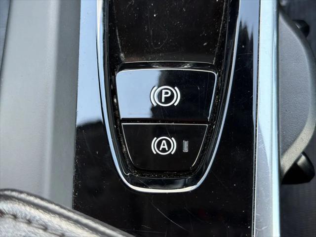 2024 Volvo S60 B5 Core Dark Theme