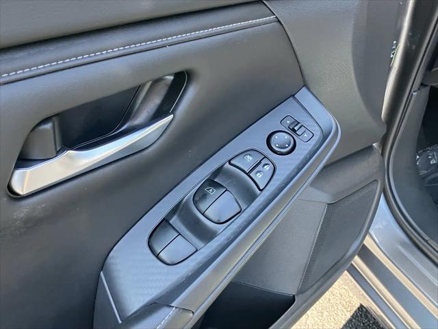 2023 Nissan Sentra SV Xtronic CVT