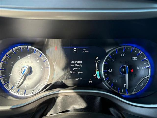 2021 Chrysler Pacifica Touring L