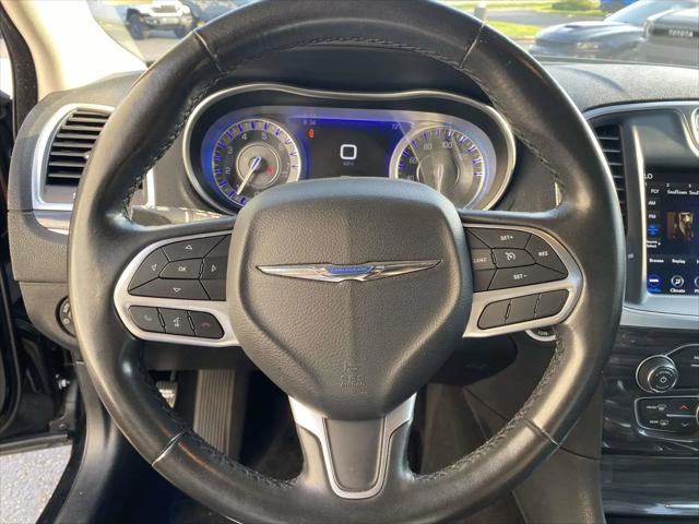 2021 Chrysler 300 Touring