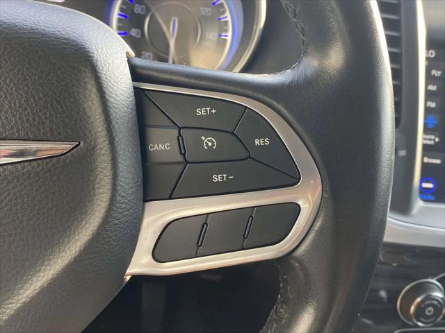 2021 Chrysler 300 Touring